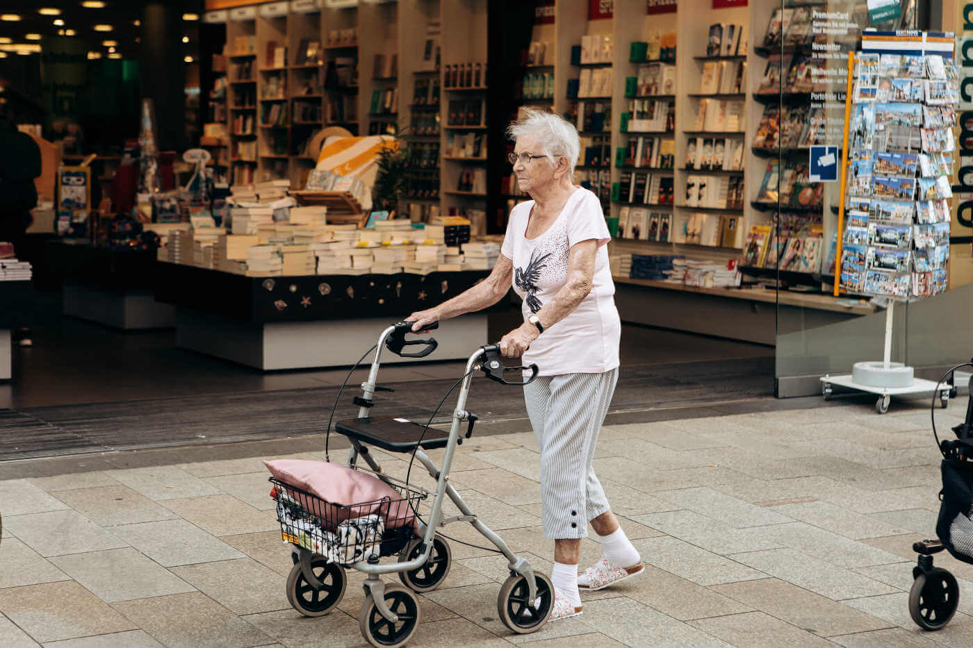 Where To Buy A Walker For Elderly